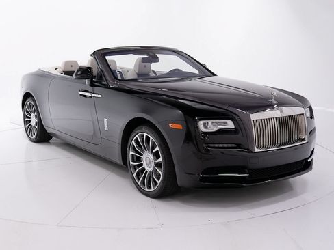 Certified 2018 Rolls-Royce Dawn RWD image 7