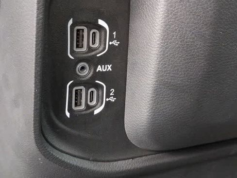 Used 2023 RAM 1500 Big Horn image 29