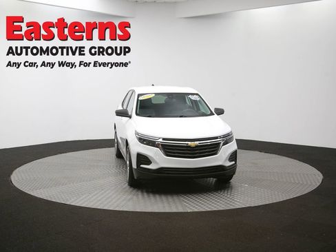 Used 2024 Chevrolet Equinox LS image 48