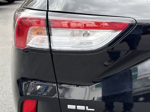Used 2022 Ford Escape SEL AWD/4WD image 34