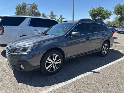 Used 2018 Subaru Outback 2.5i Limited AWD/4WD image 1
