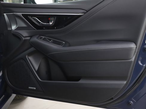 Used 2024 Subaru Legacy Limited image 9