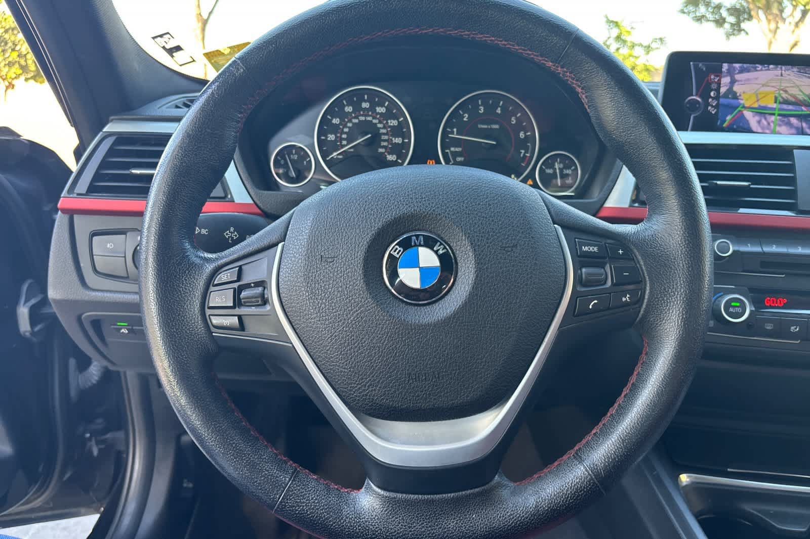 Used 2013 BMW 335i xDrive Sedan AWD/4WD image 24