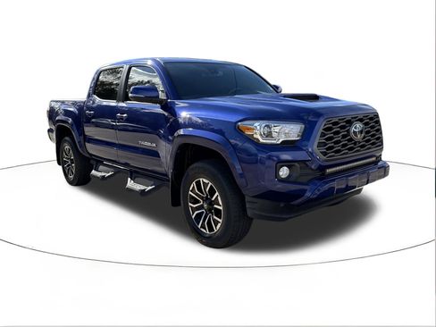 Used 2023 Toyota Tacoma TRD Sport image 1