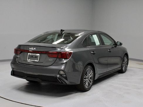 Used 2023 Kia Forte GT-Line w/ GT-Line Premium Package FWD image 11