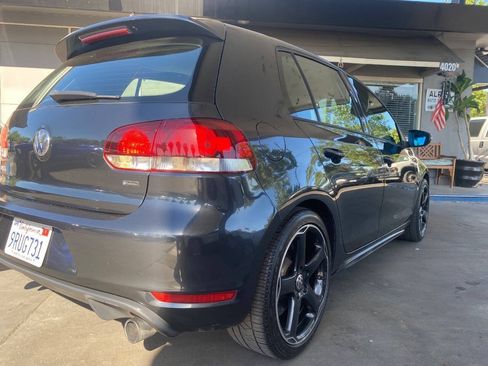 Used 2010 Volkswagen GTI 4-Door FWD image 7