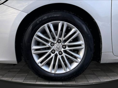 Used 2017 Lexus ES 350 image 8