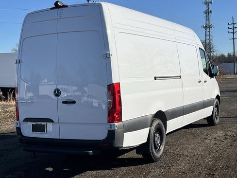 New 2025 Mercedes-Benz Sprinter 2500 image 4