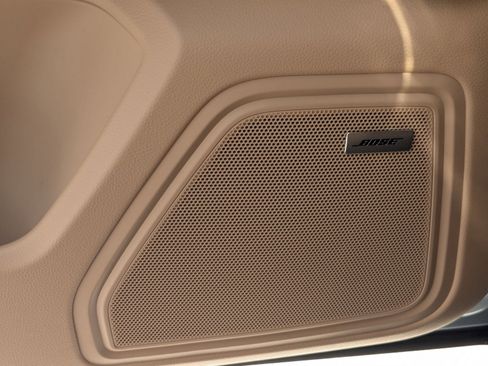 New 2026 Porsche Macan image 14