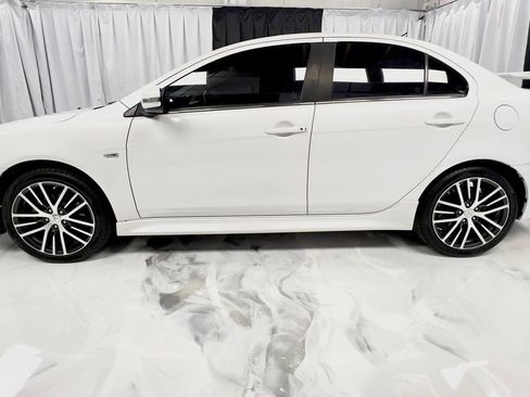 Used 2016 Mitsubishi Lancer GT image 9