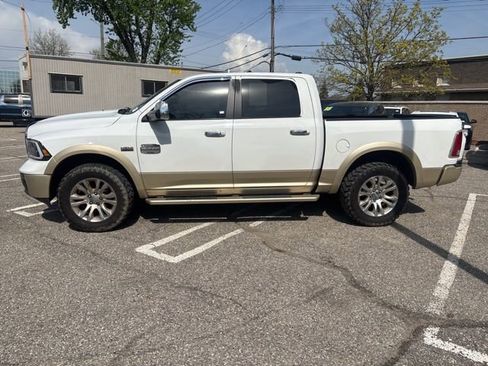 Used 2013 RAM 1500 Laramie Longhorn w/ Convenience Group AWD/4WD image 19