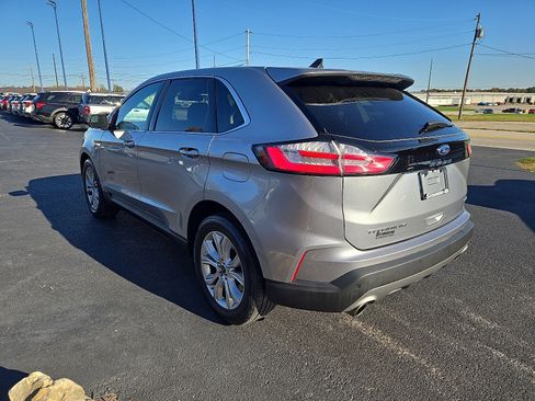 Certified 2024 Ford Edge Titanium image 6