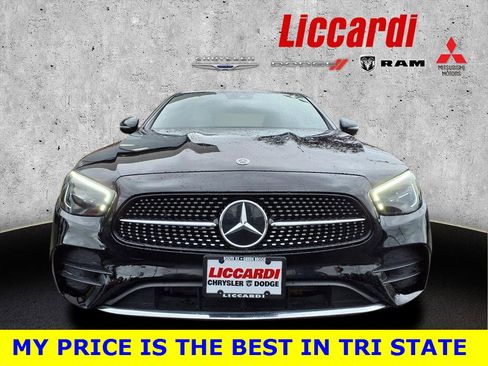 Used 2022 Mercedes-Benz E 350 4MATIC Sedan image 3