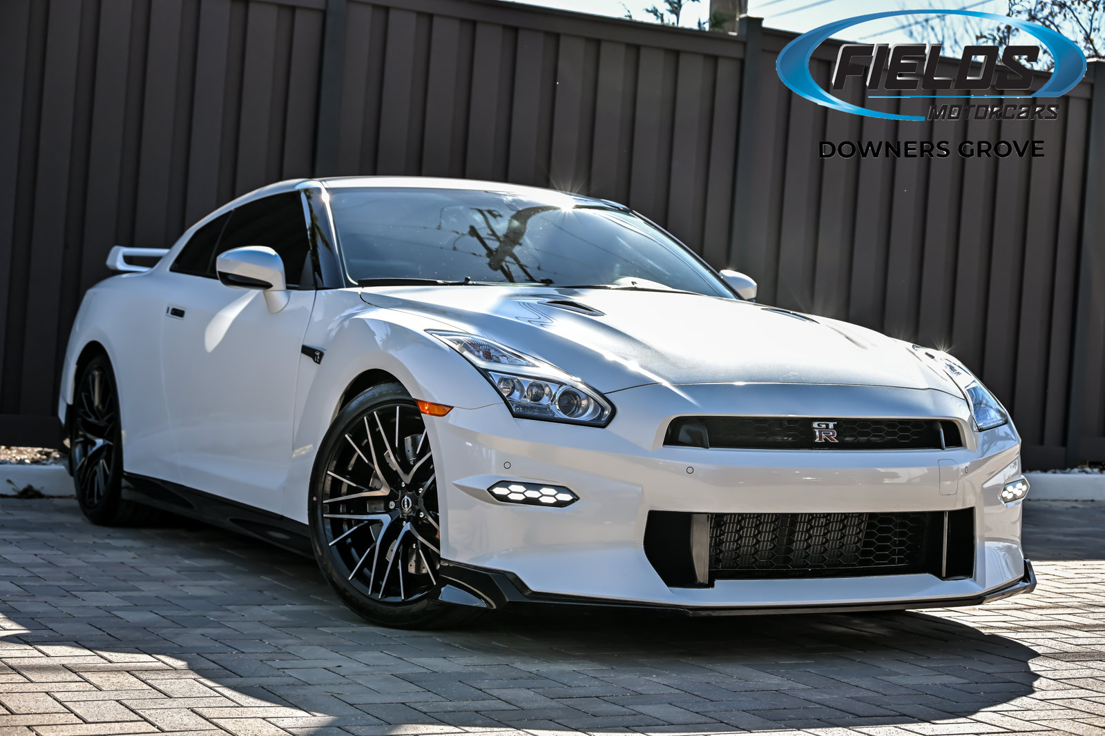 Used 2024 Nissan GT-R Premium w/ Premium Interior Package AWD/4WD image 1