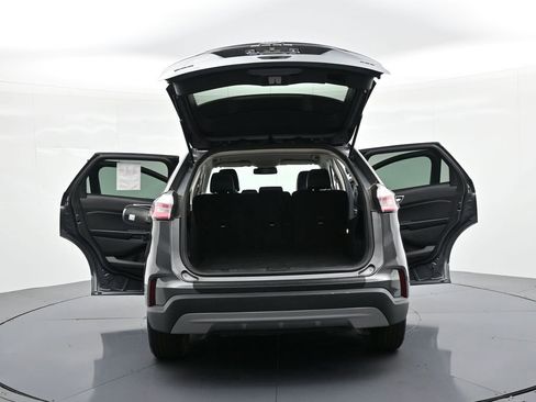 Used 2024 Ford Edge SEL AWD/4WD image 37