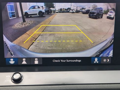 Used 2024 Honda Accord Sport image 17