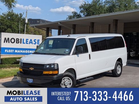 Used 2023 Chevrolet Express 3500 LS RWD image 1