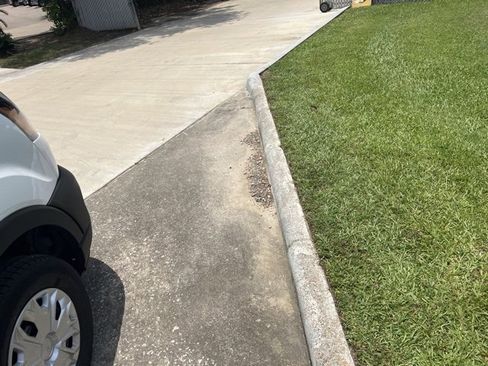 New 2023 Ford E-Transit Medium Roof image 15