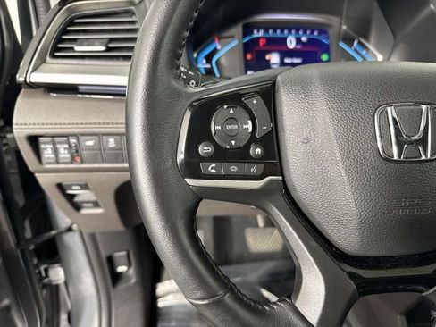 Used 2023 Honda Odyssey Touring image 13