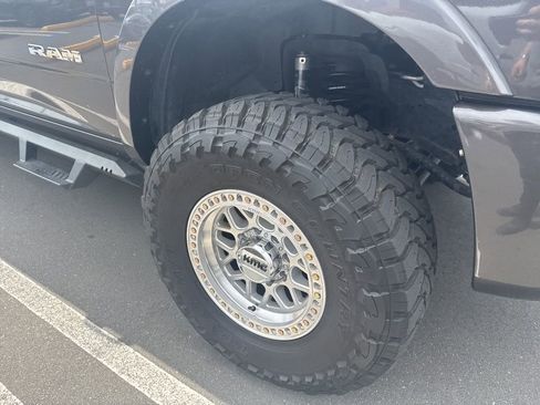 Used 2021 RAM 2500 Laramie AWD/4WD image 4