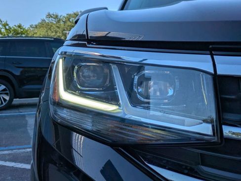 Certified 2023 Volkswagen Atlas SE FWD image 10