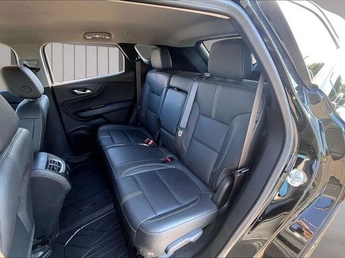 Used 2024 Chevrolet Blazer LT w/ Midnight/Sport Edition FWD image 28