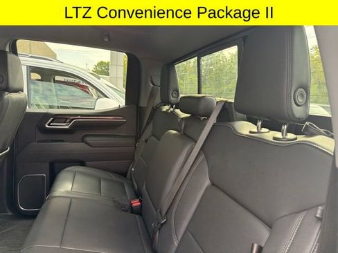 Used 2025 Chevrolet Silverado 1500 LTZ w/ LTZ Convenience Package II AWD/4WD image 10