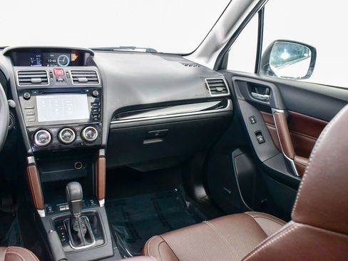 Used 2018 Subaru Forester 2.5i Touring w/ Popular Package #2 image 23