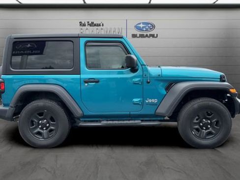 Used 2020 Jeep Wrangler Sport AWD/4WD image 3