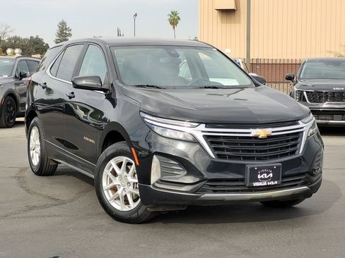 Used 2023 Chevrolet Equinox LT FWD image 2