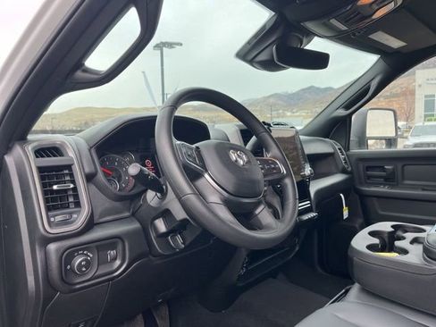 New 2026 RAM 3500 Tradesman image 17