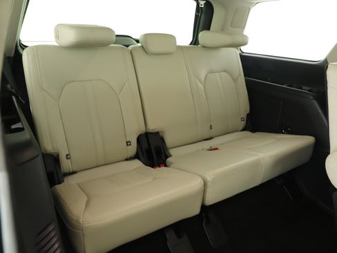 Certified 2019 Ford Expedition Platinum image 14