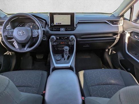 Used 2024 Toyota RAV4 AWD Hybrid image 16