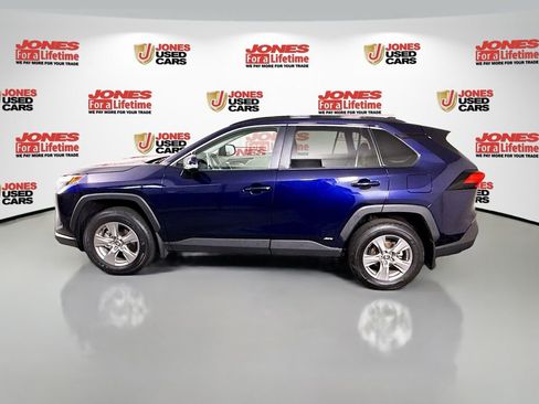 Certified 2025 Toyota RAV4 XLE w/ Convenience Package AWD/4WD image 16