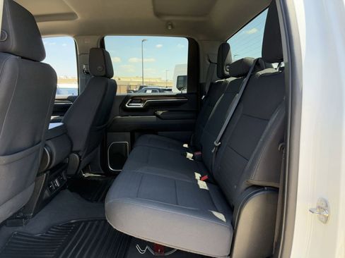 Used 2024 Chevrolet Silverado 2500 LT w/ Convenience Package AWD/4WD image 28