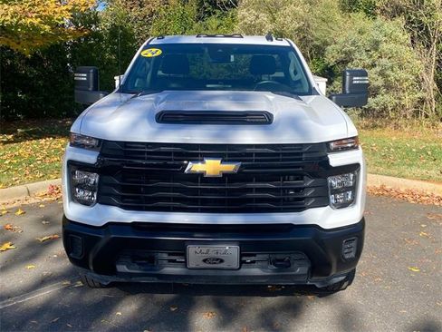 Used 2024 Chevrolet Silverado 3500 W/T w/ WT Convenience Package image 2
