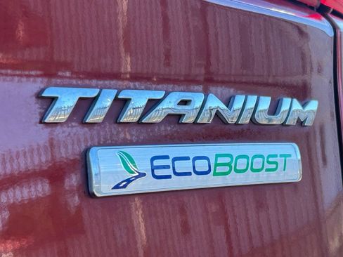 Used 2014 Ford Escape Titanium w/ Equipment Group 401A FWD image 9