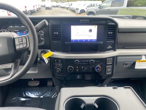 New 2026 Ford F350 XLT image 23