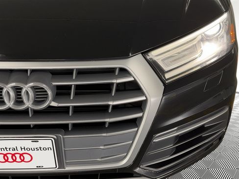 Used 2018 Audi Q5 2.0T Premium AWD/4WD image 11