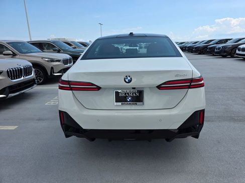 New 2026 BMW 530i RWD image 5