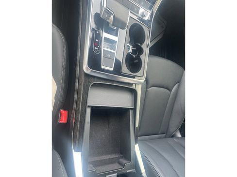 Used 2025 Audi Q7 3.0T Premium Plus AWD/4WD image 33
