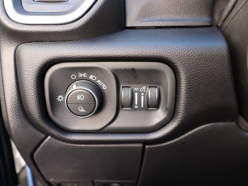 Used 2025 RAM 2500 Laramie image 16