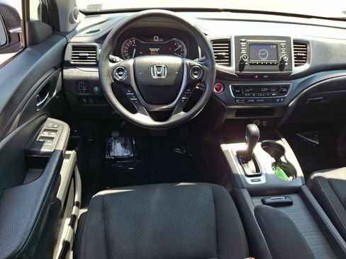 Used 2019 Honda Ridgeline Sport image 11