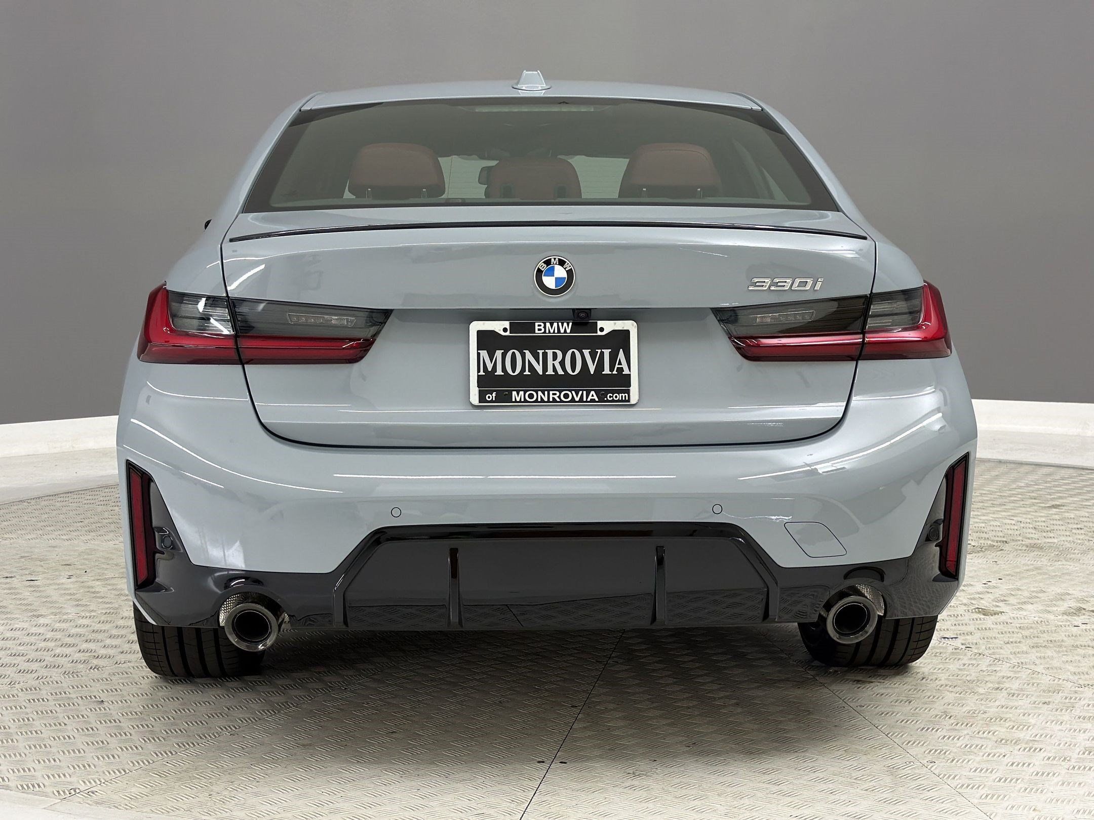 New 2026 BMW 330i Sedan w/ M Sport Package RWD image 10