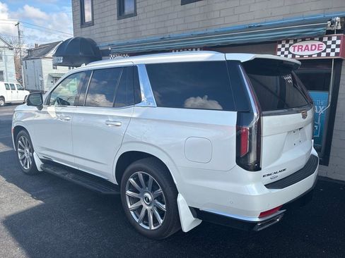 Used 2022 Cadillac Escalade Premium Luxury Platinum image 5