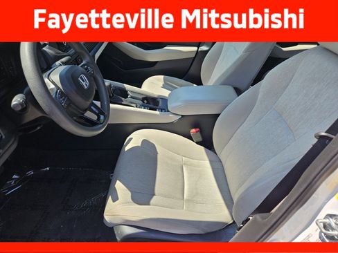 Used 2023 Honda Accord EX image 7