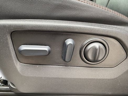 Certified 2023 GMC Sierra 2500 AT4 w/ AT4 Premium Plus Package image 20