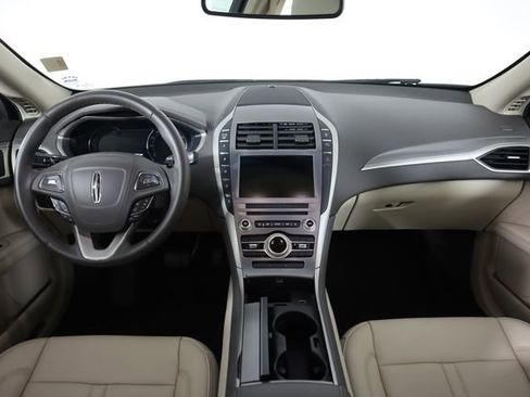 Used 2017 Lincoln MKZ Premiere FWD image 21