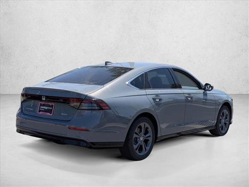 New 2026 Honda Accord EX-L image 2