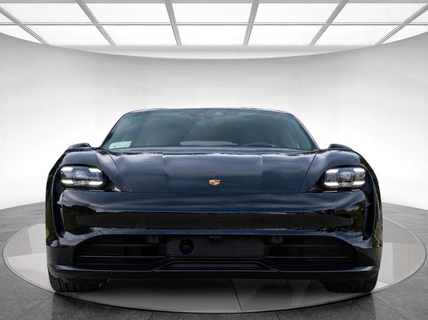 Used 2022 Porsche Taycan 4S AWD/4WD image 2